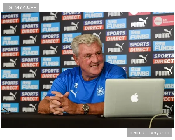 布鲁斯赛后替热刺喊冤 称判罚完全是胡扯不公平